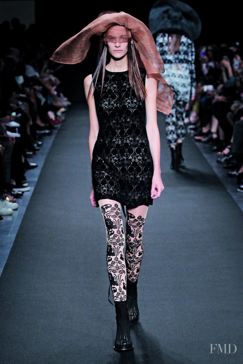 Ann Demeulemeester fashion show for Spring/Summer 2014