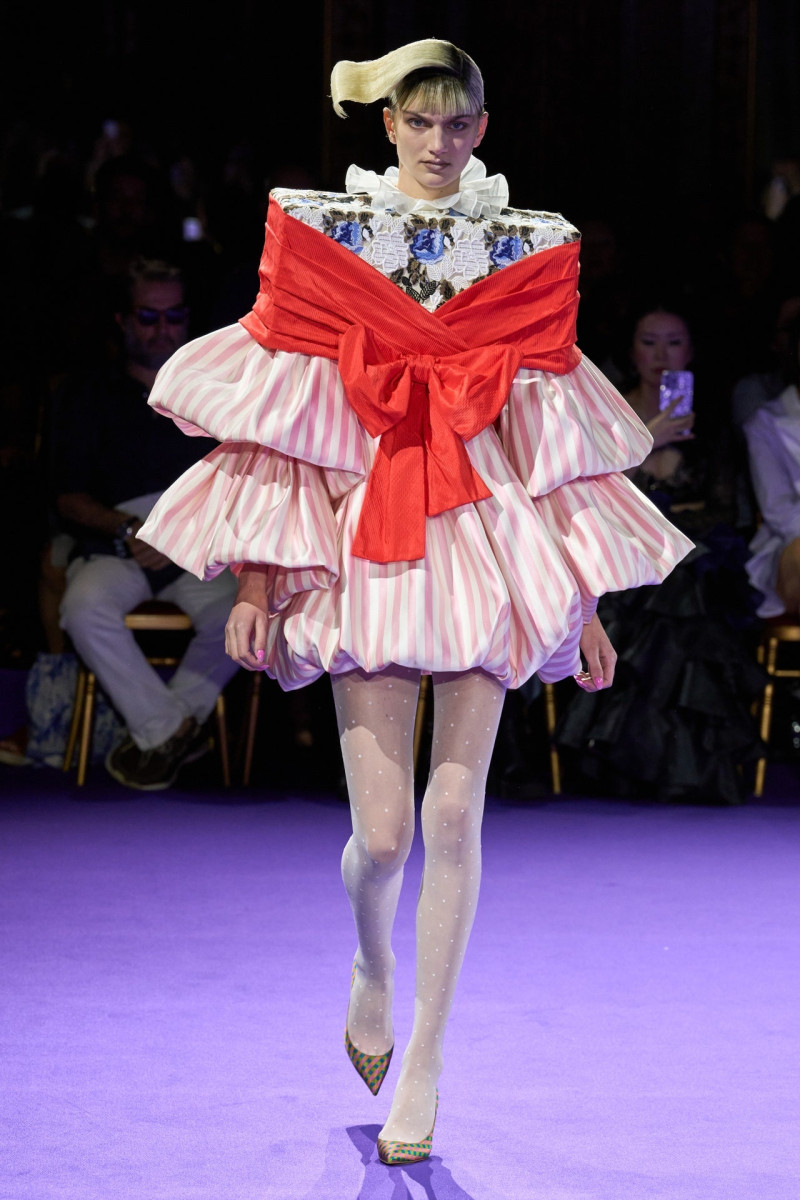 Viktor & Rolf fashion show for Autumn/Winter 2024