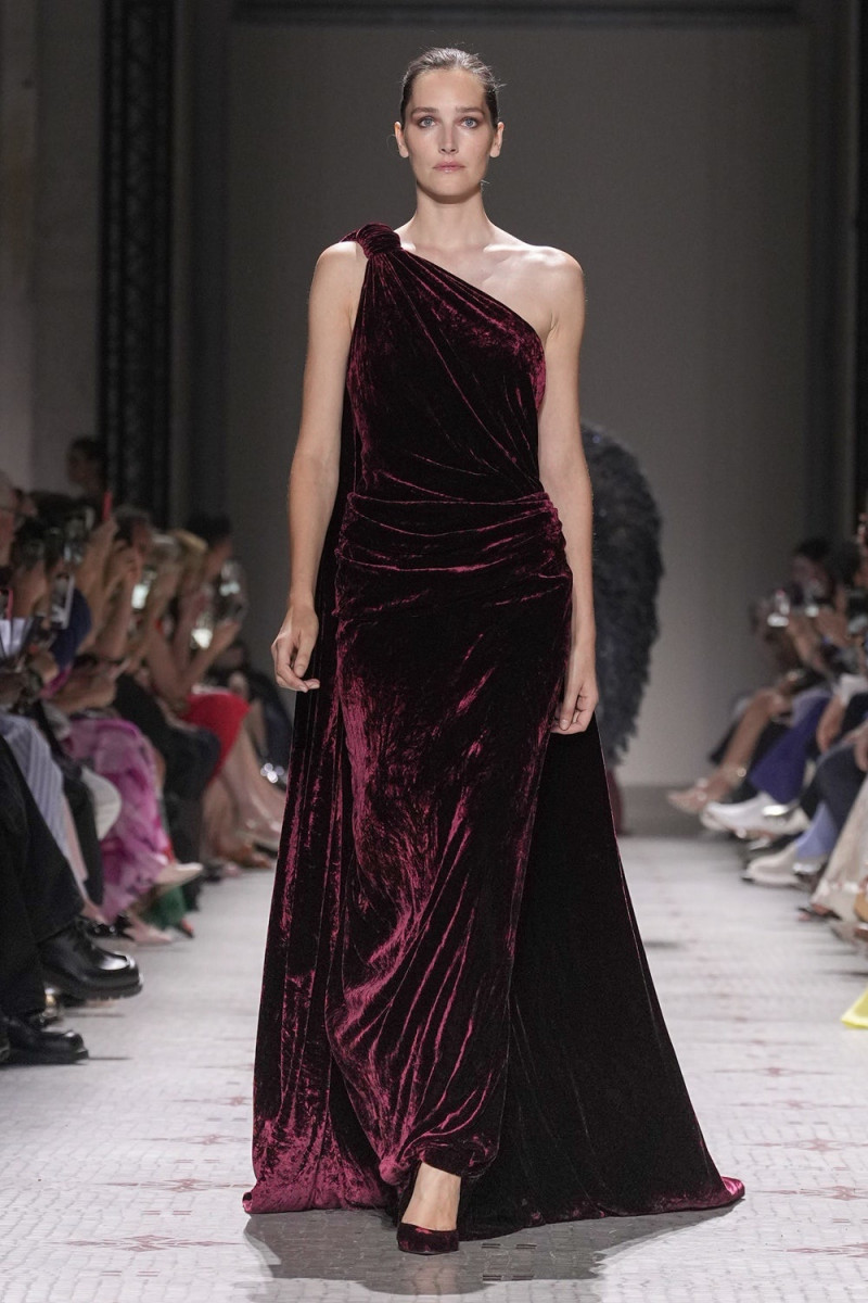 Elie Saab Couture fashion show for Autumn/Winter 2024