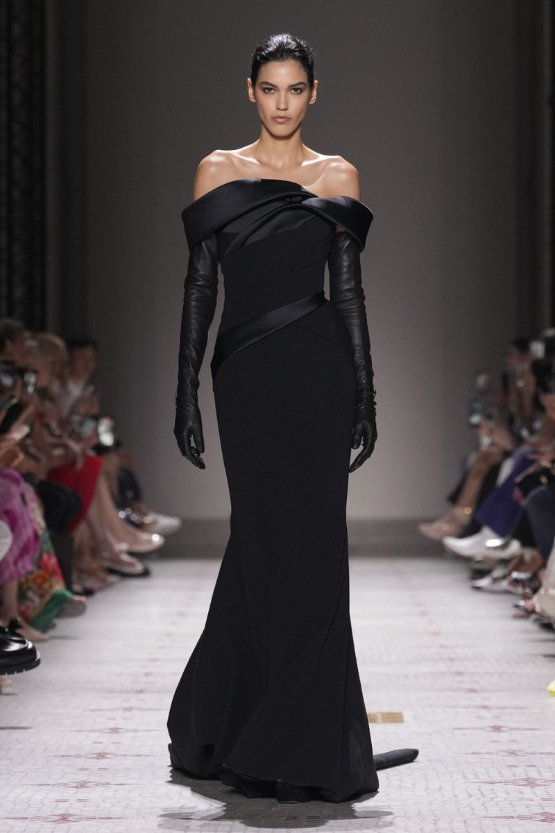 Elie Saab Couture fashion show for Autumn/Winter 2024