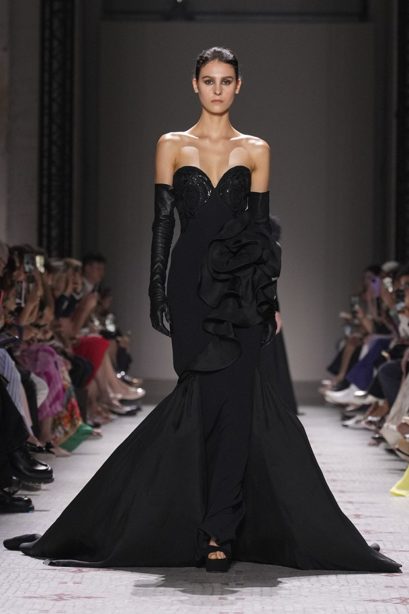 Elie Saab Couture fashion show for Autumn/Winter 2024