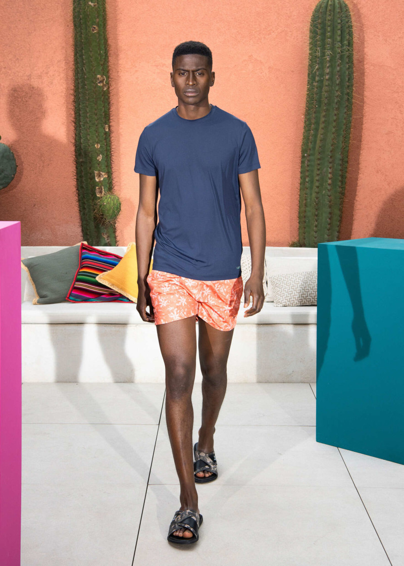Emanuel Ungaro fashion show for Spring/Summer 2025