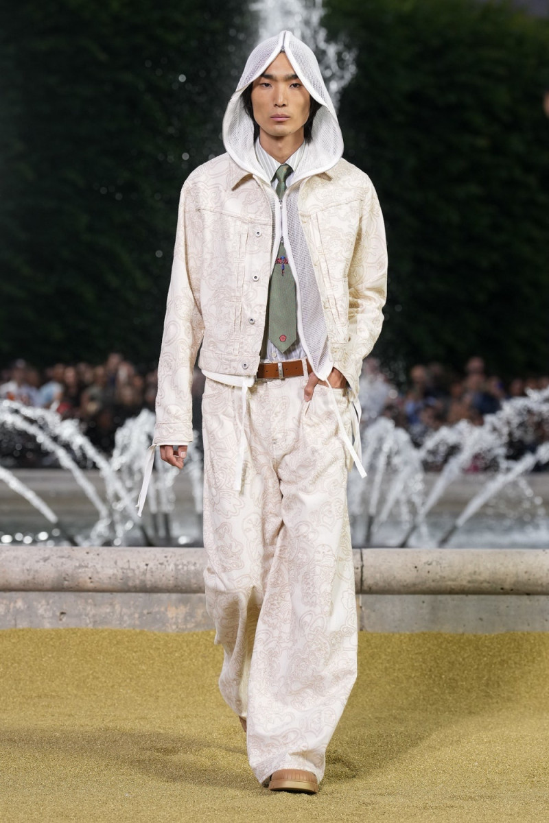 Kenzo fashion show for Spring/Summer 2025