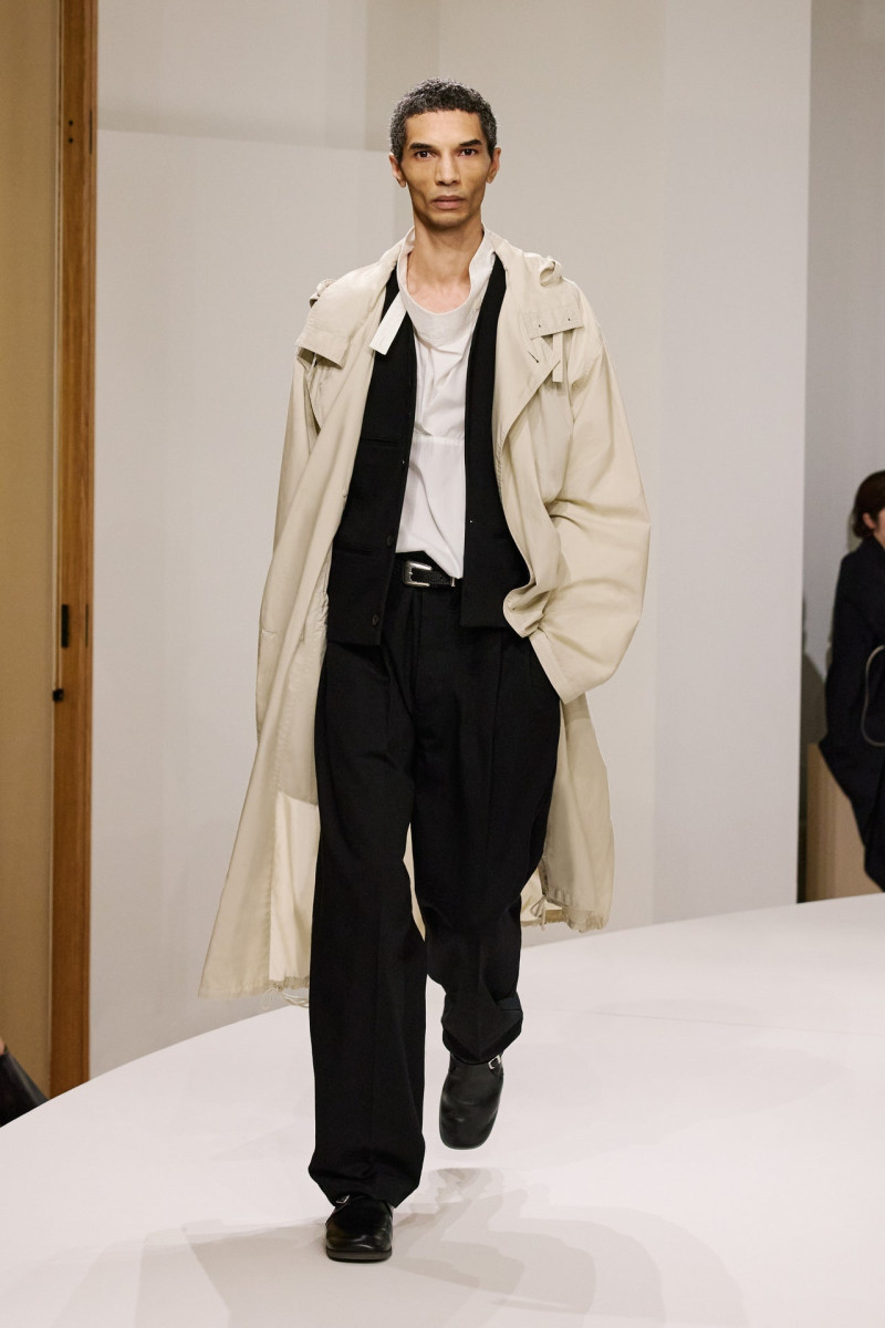 Christophe Lemaire fashion show for Resort 2025