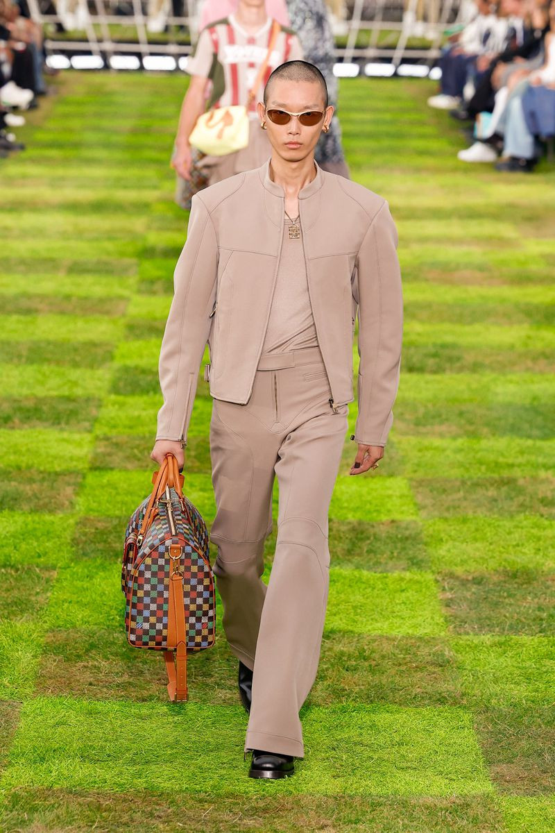 Xu Meen featured in  the Louis Vuitton fashion show for Spring/Summer 2025