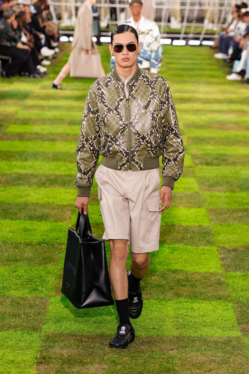 Zhaoyi Fan featured in  the Louis Vuitton fashion show for Spring/Summer 2025