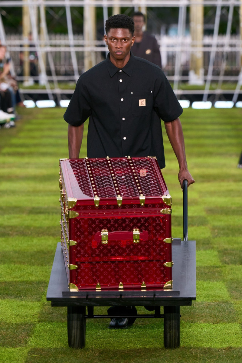 Louis Vuitton fashion show for Spring/Summer 2025