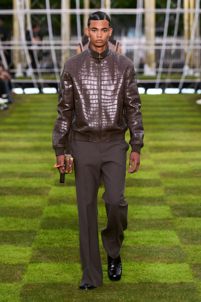 Louis Vuitton fashion show for Spring/Summer 2025