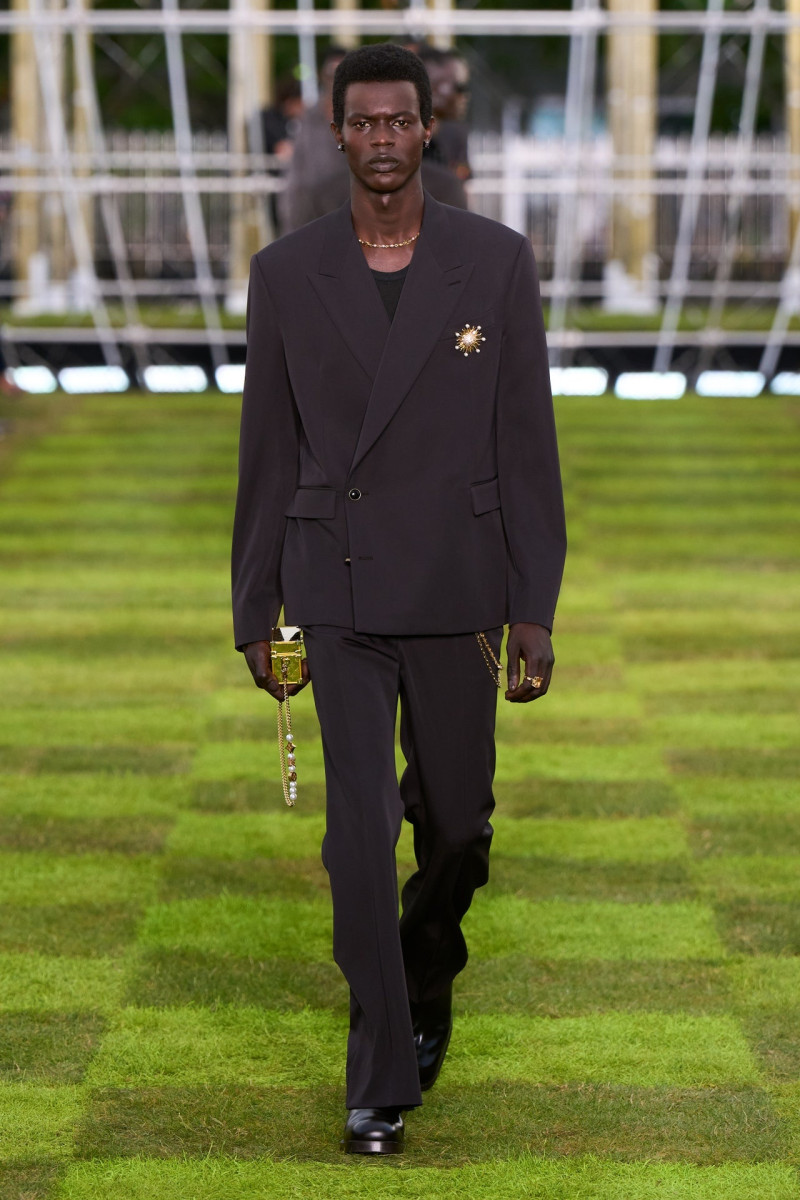 Louis Vuitton fashion show for Spring/Summer 2025