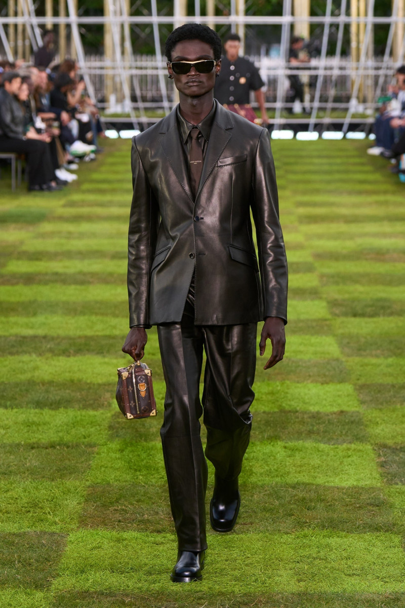 Louis Vuitton fashion show for Spring/Summer 2025