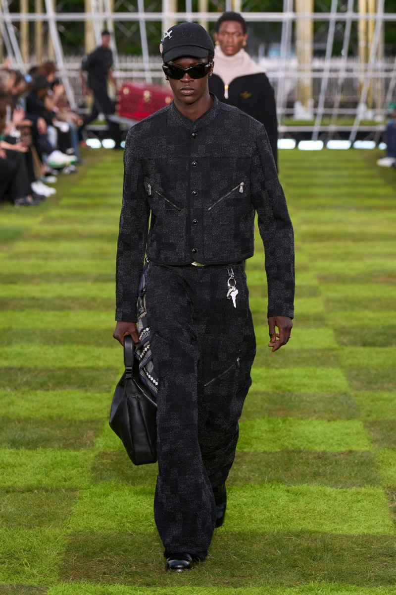 Louis Vuitton fashion show for Spring/Summer 2025