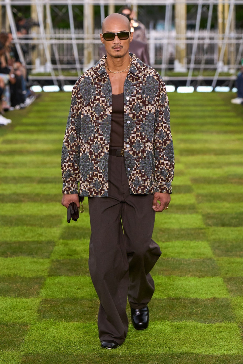 Paolo Roldan featured in  the Louis Vuitton fashion show for Spring/Summer 2025