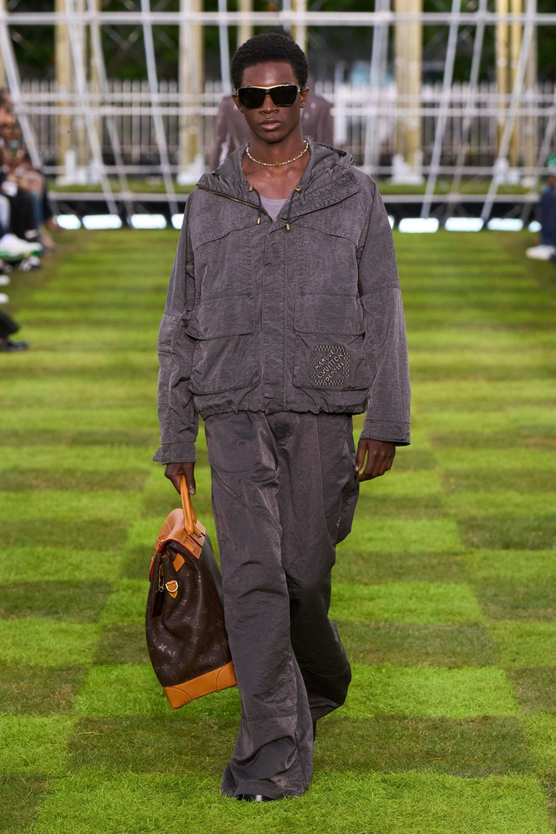 Louis Vuitton fashion show for Spring/Summer 2025