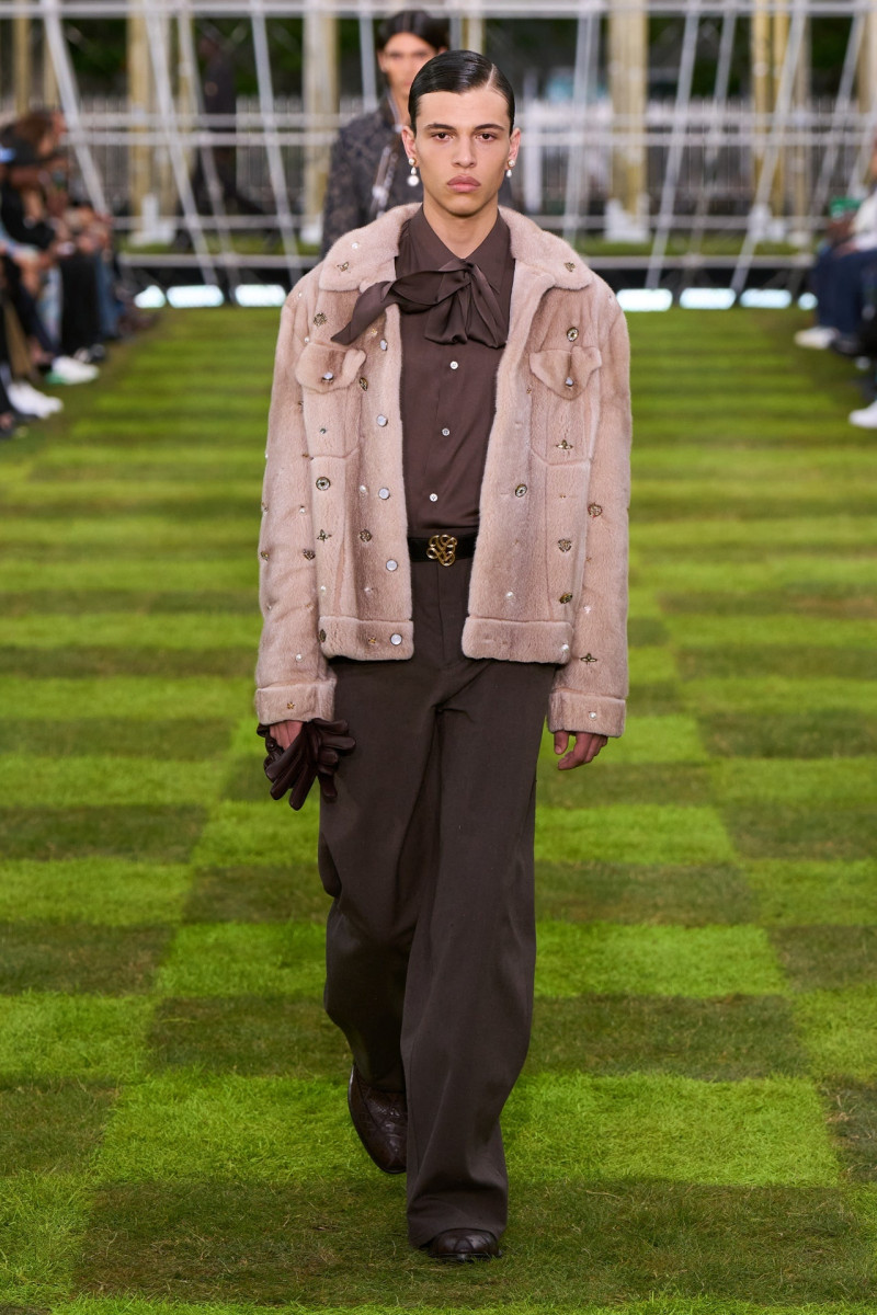 Louis Vuitton fashion show for Spring/Summer 2025