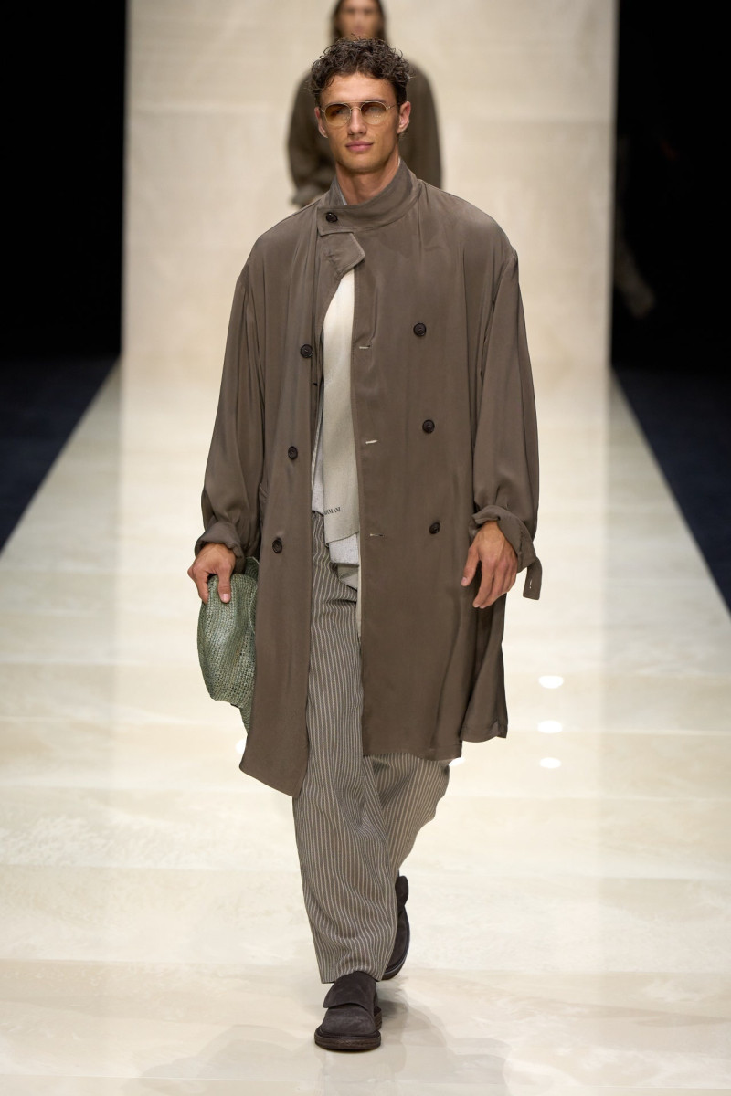 Giorgio Armani fashion show for Spring/Summer 2025