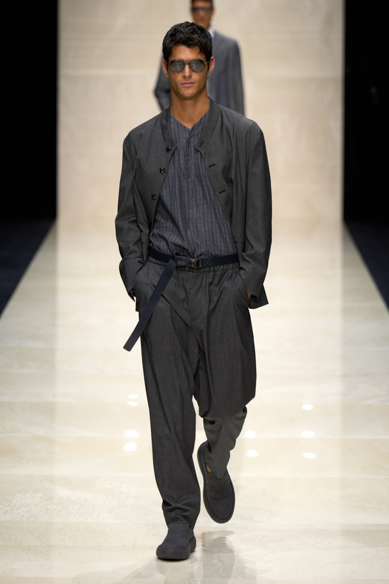 Giorgio Armani fashion show for Spring/Summer 2025