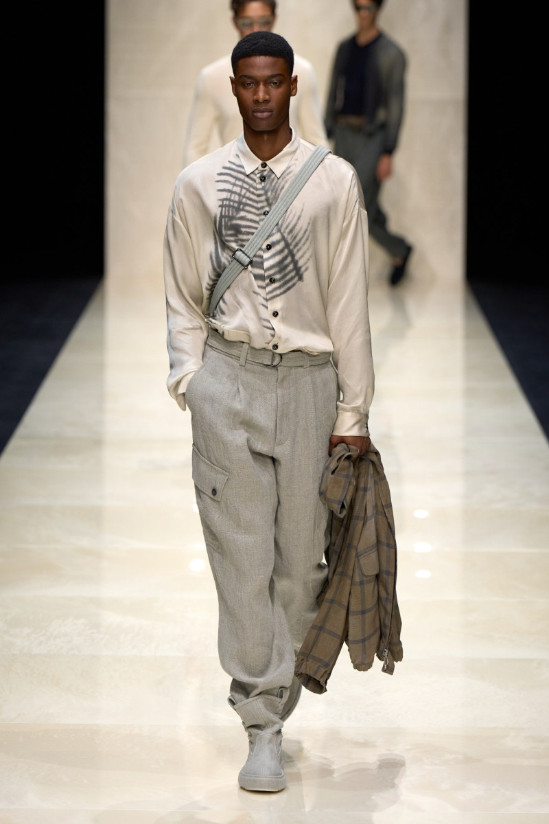 Giorgio Armani fashion show for Spring/Summer 2025