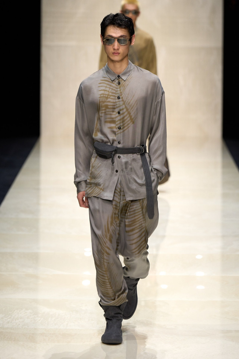 Giorgio Armani fashion show for Spring/Summer 2025