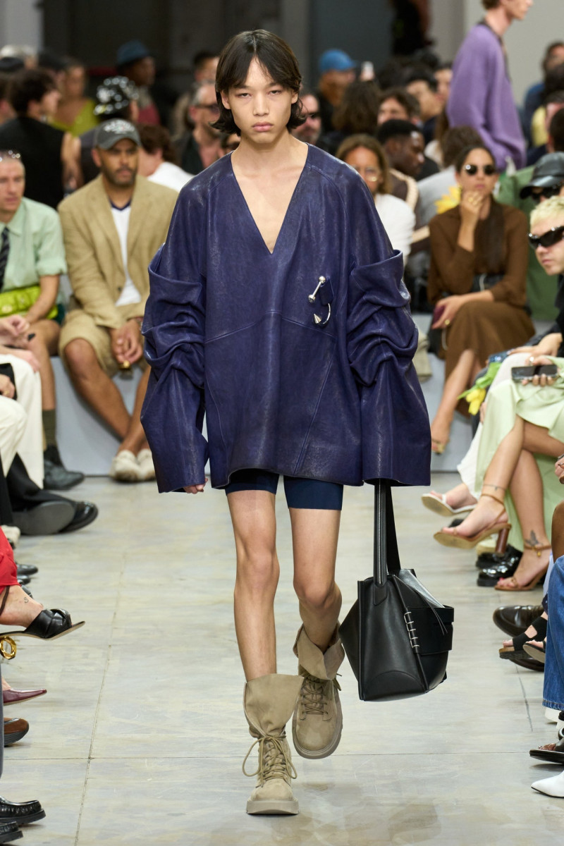 J.W. Anderson fashion show for Spring/Summer 2025