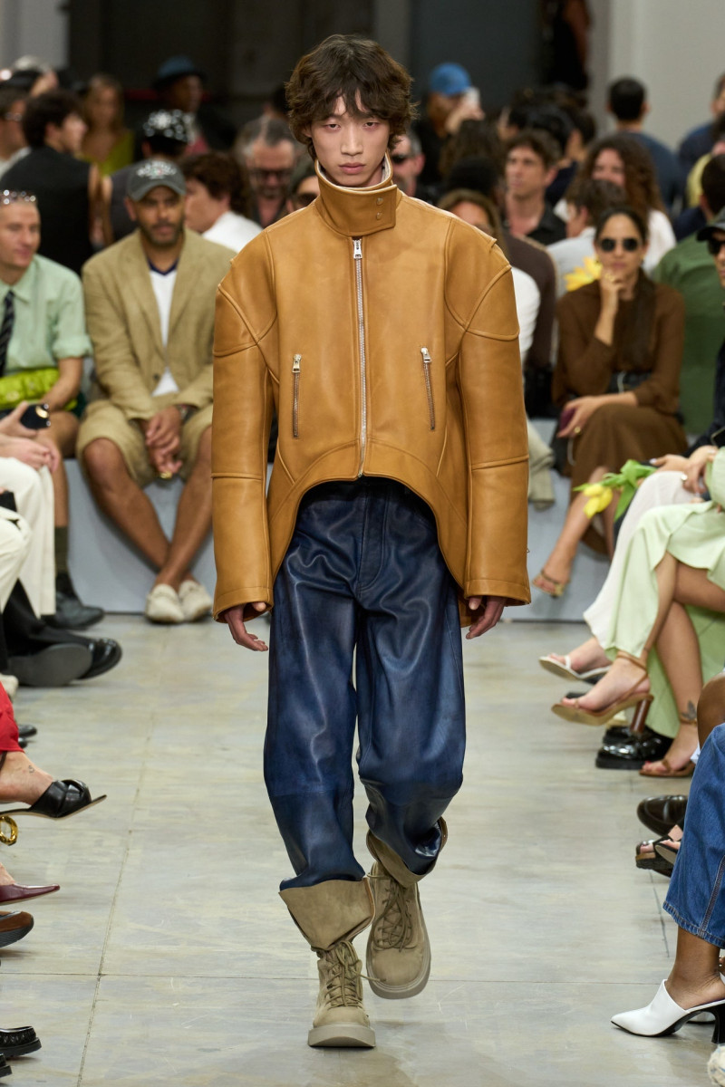 J.W. Anderson fashion show for Spring/Summer 2025