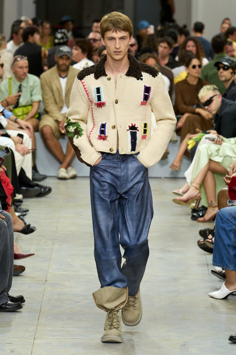 J.W. Anderson fashion show for Spring/Summer 2025