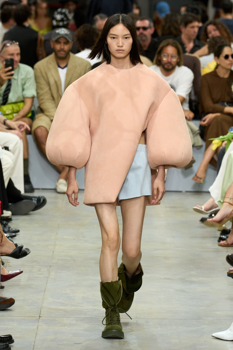 J.W. Anderson fashion show for Spring/Summer 2025