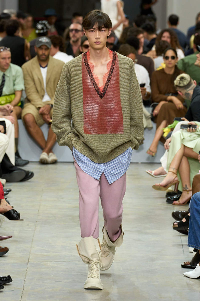 J.W. Anderson fashion show for Spring/Summer 2025