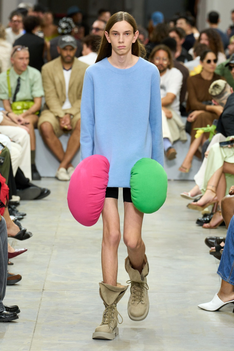 J.W. Anderson fashion show for Spring/Summer 2025