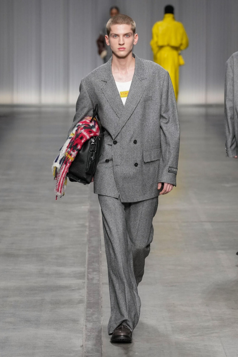 Iceberg fashion show for Autumn/Winter 2024
