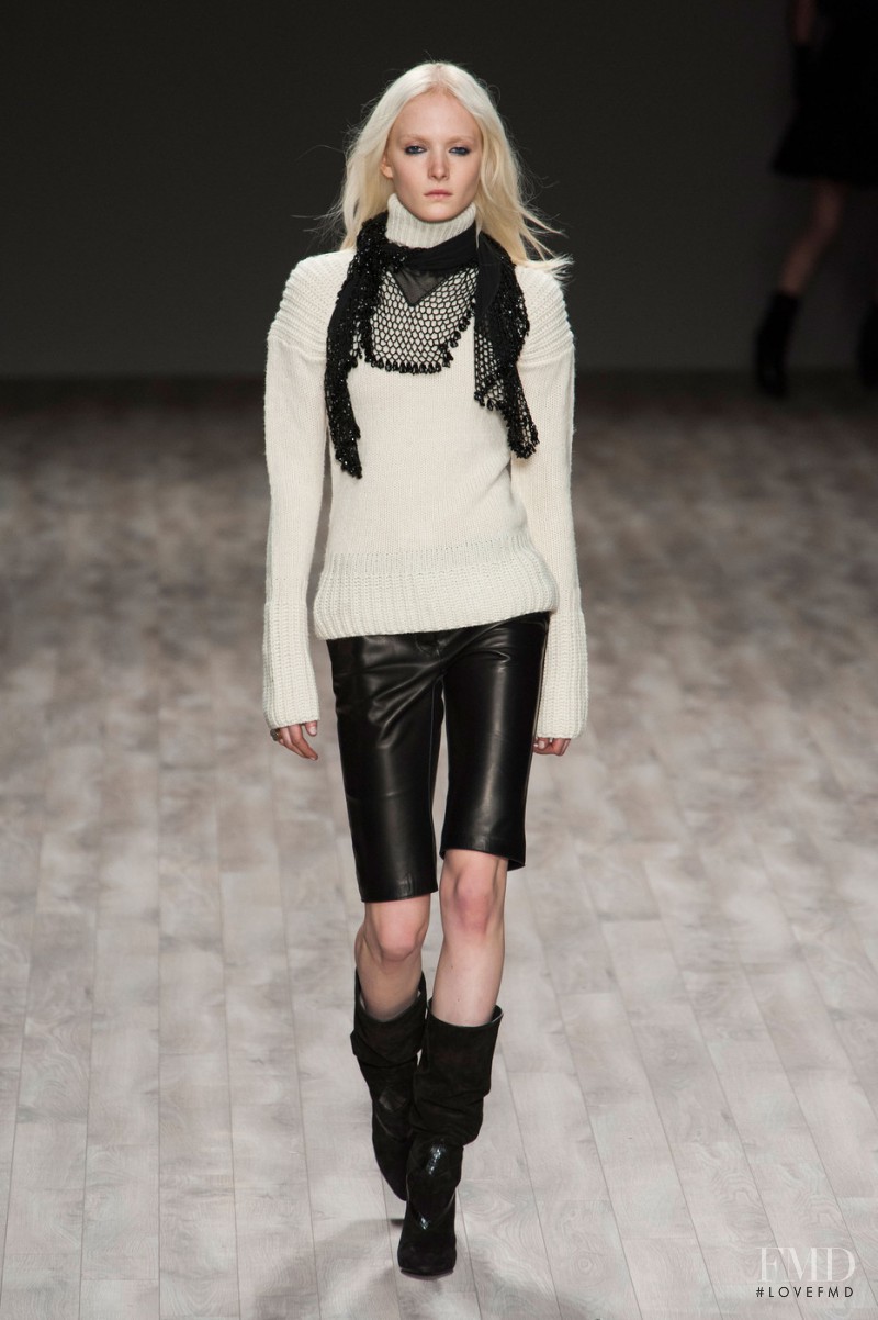 Maja Salamon featured in  the Jill Stuart fashion show for Autumn/Winter 2014