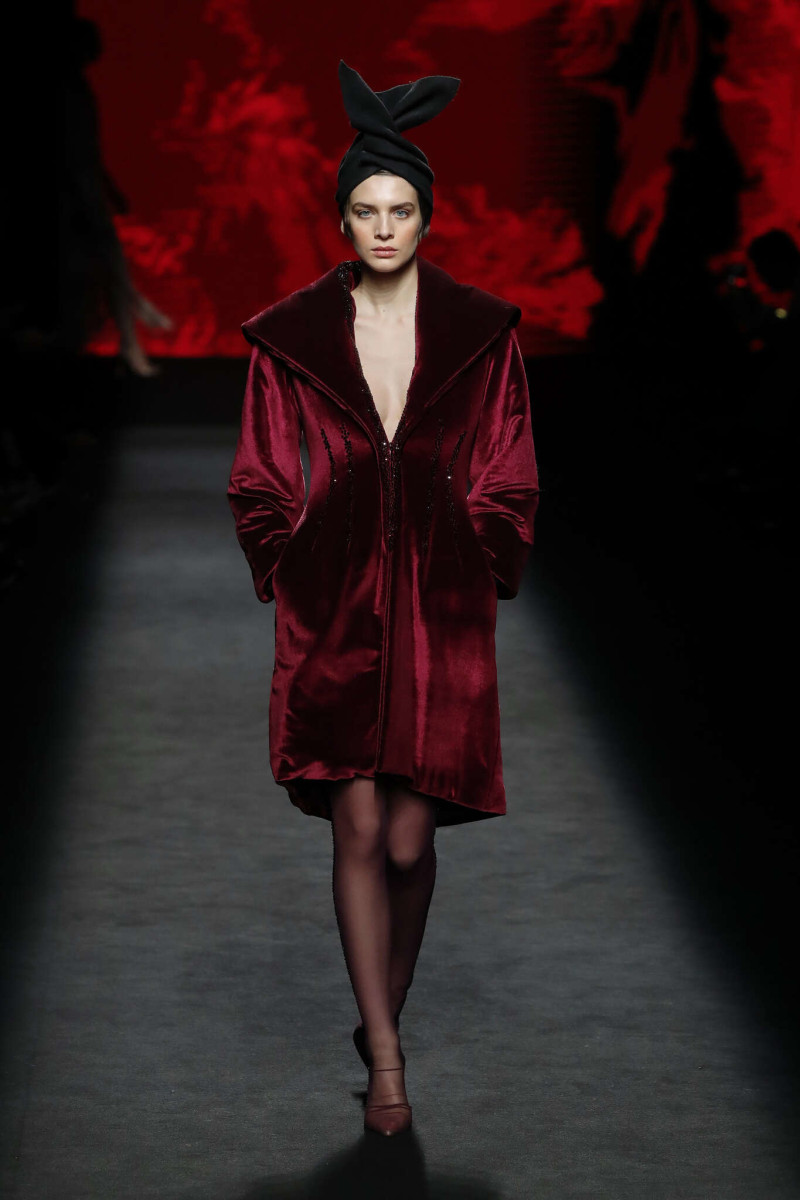 Fernando Claro Costura fashion show for Autumn/Winter 2024