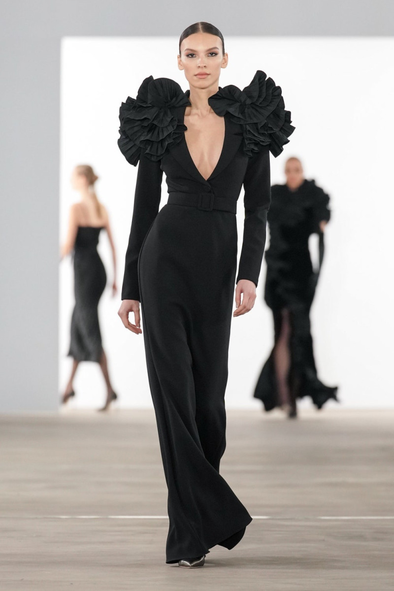 Badgley Mischka fashion show for Autumn/Winter 2024