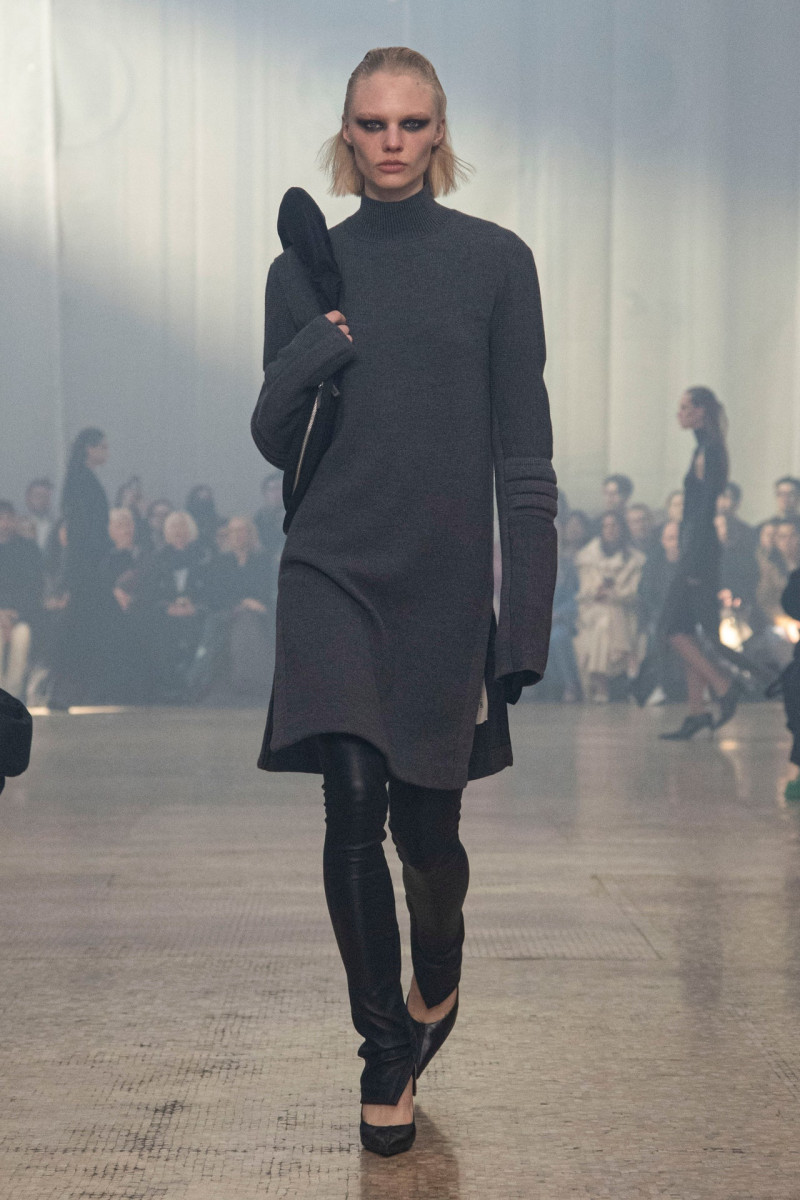 Helmut Lang fashion show for Autumn/Winter 2024