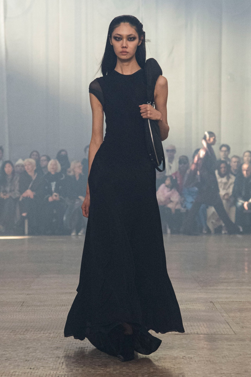 Helmut Lang fashion show for Autumn/Winter 2024