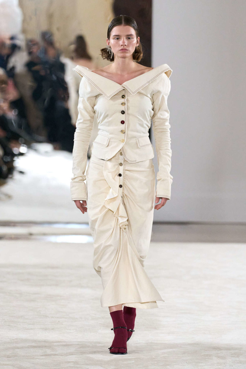 Romeo Gigli fashion show for Spring/Summer 2025