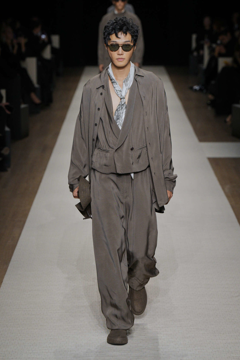 Giorgio Armani fashion show for Spring/Summer 2025