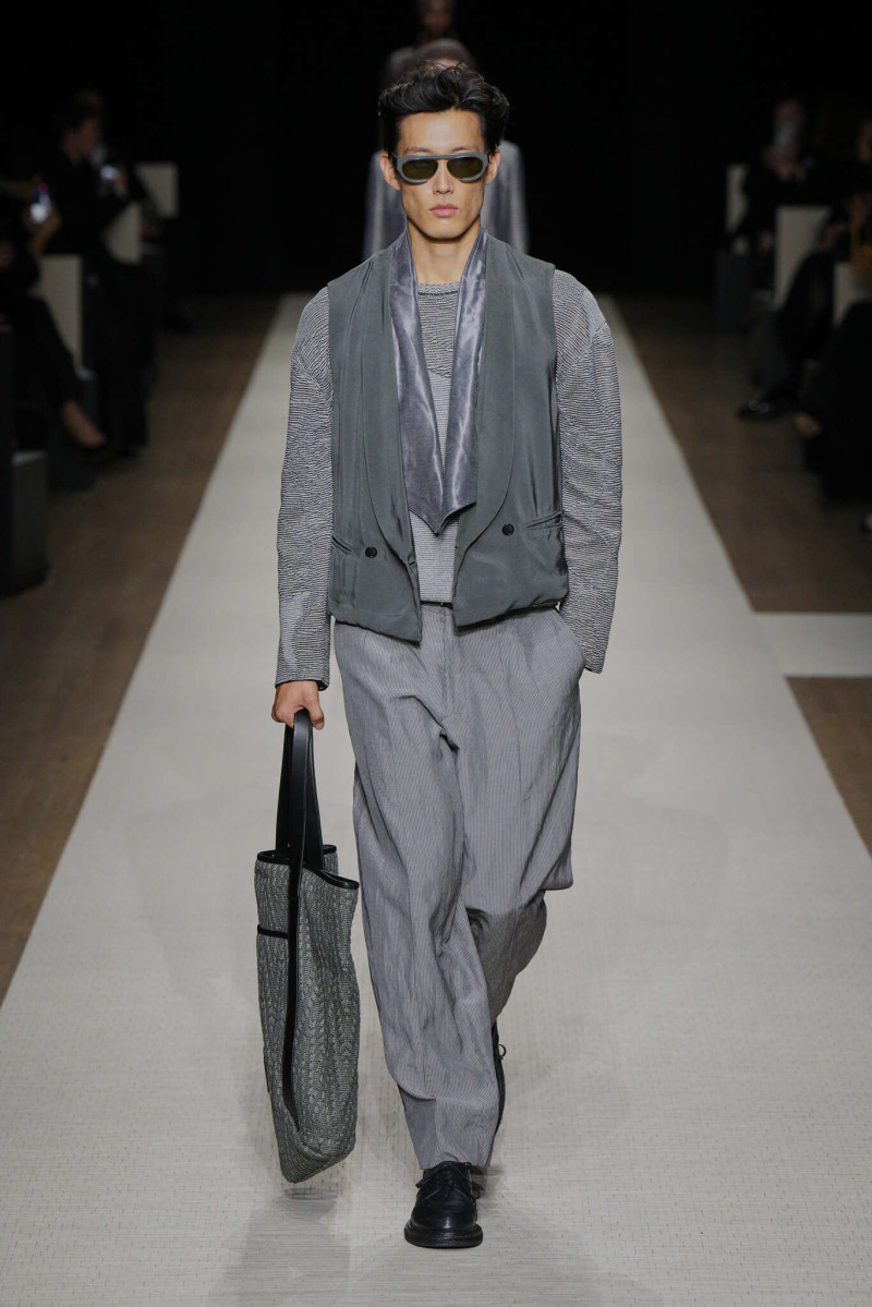 Giorgio Armani fashion show for Spring/Summer 2025