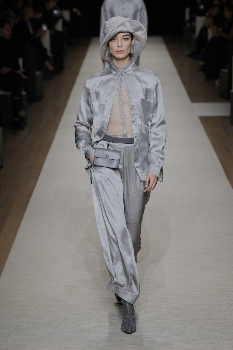 Giorgio Armani fashion show for Spring/Summer 2025