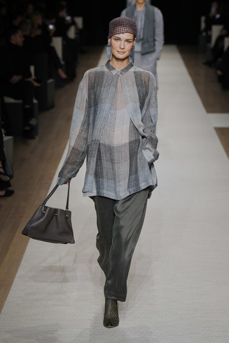 Giorgio Armani fashion show for Spring/Summer 2025