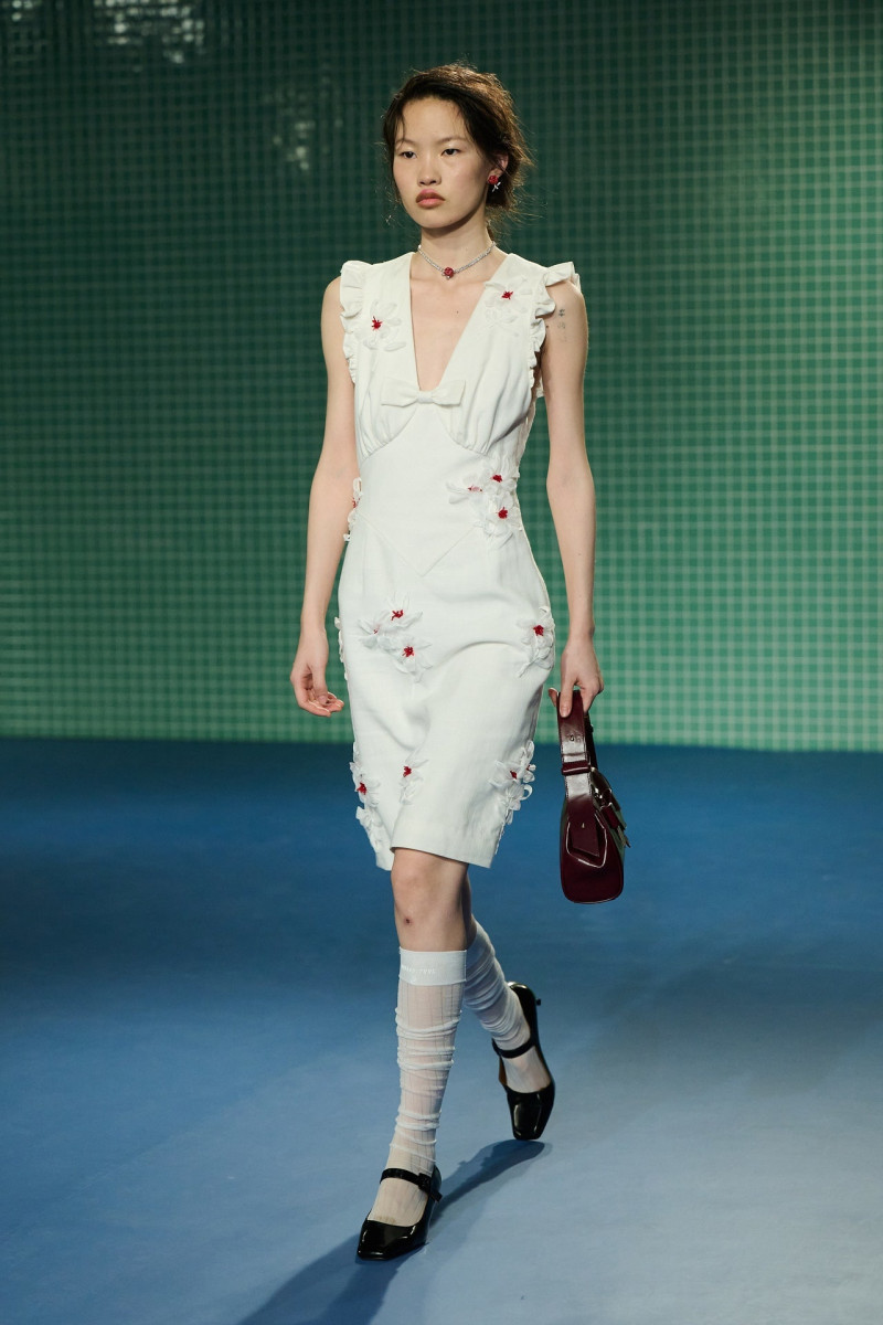 Shushu/tong fashion show for Spring/Summer 2025