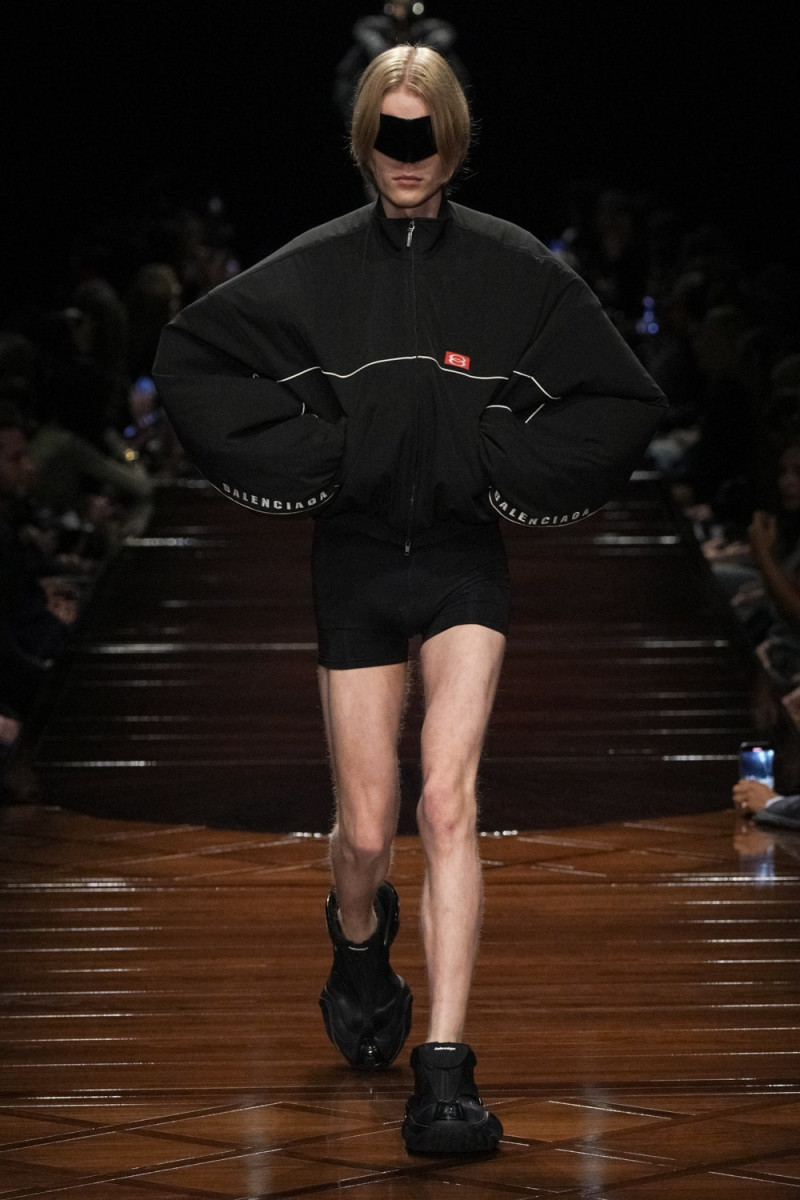 Balenciaga fashion show for Spring/Summer 2025