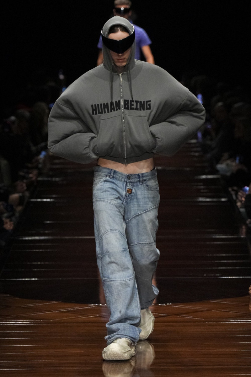 Balenciaga fashion show for Spring/Summer 2025