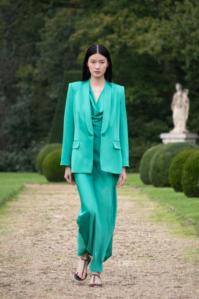 Emanuel Ungaro fashion show for Spring/Summer 2025