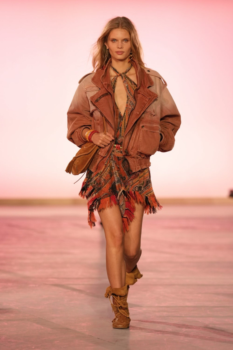 Isabel Marant fashion show for Spring/Summer 2025