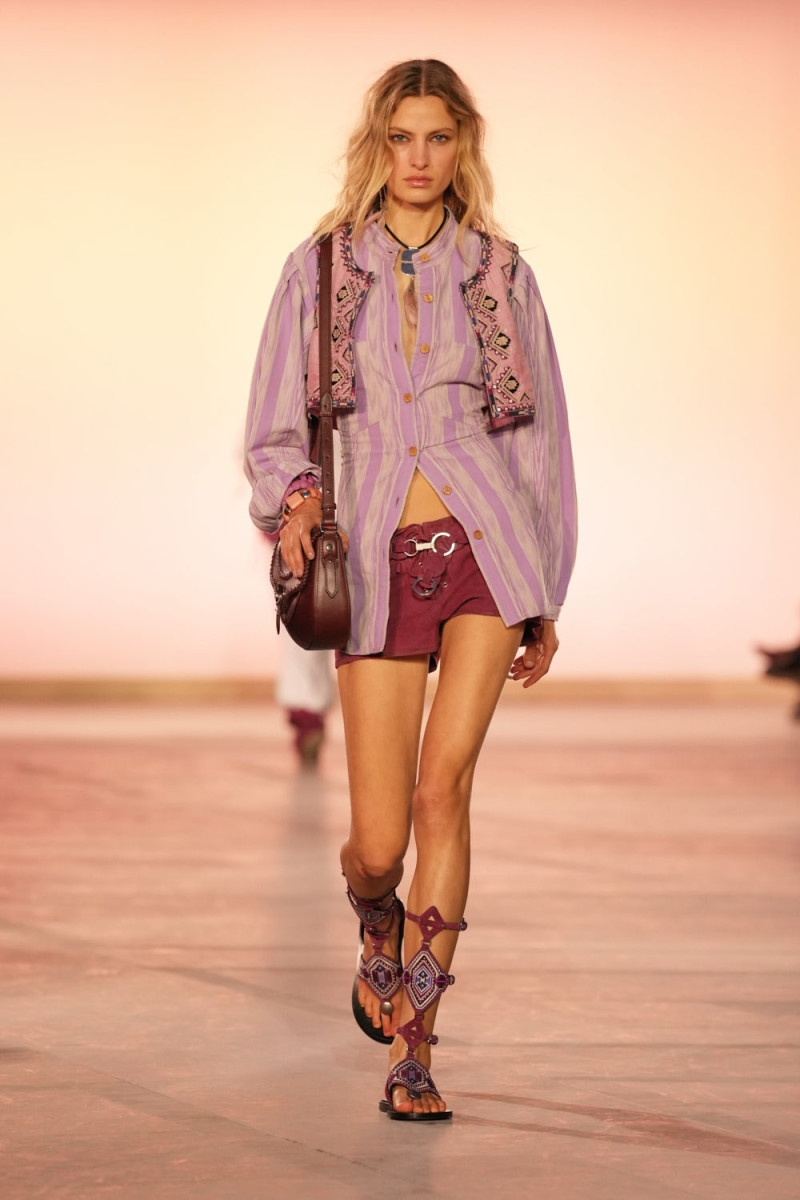 Isabel Marant fashion show for Spring/Summer 2025