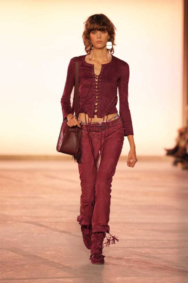 Isabel Marant fashion show for Spring/Summer 2025