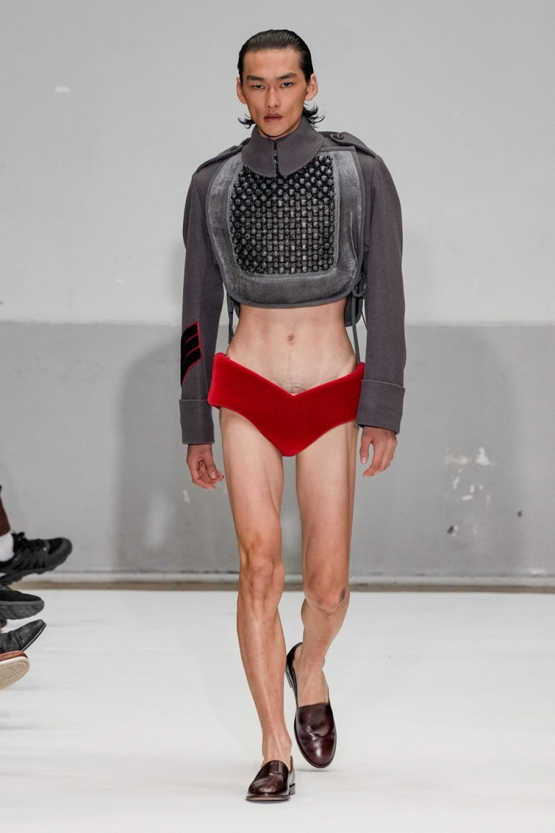 Duran Lantink fashion show for Spring/Summer 2025