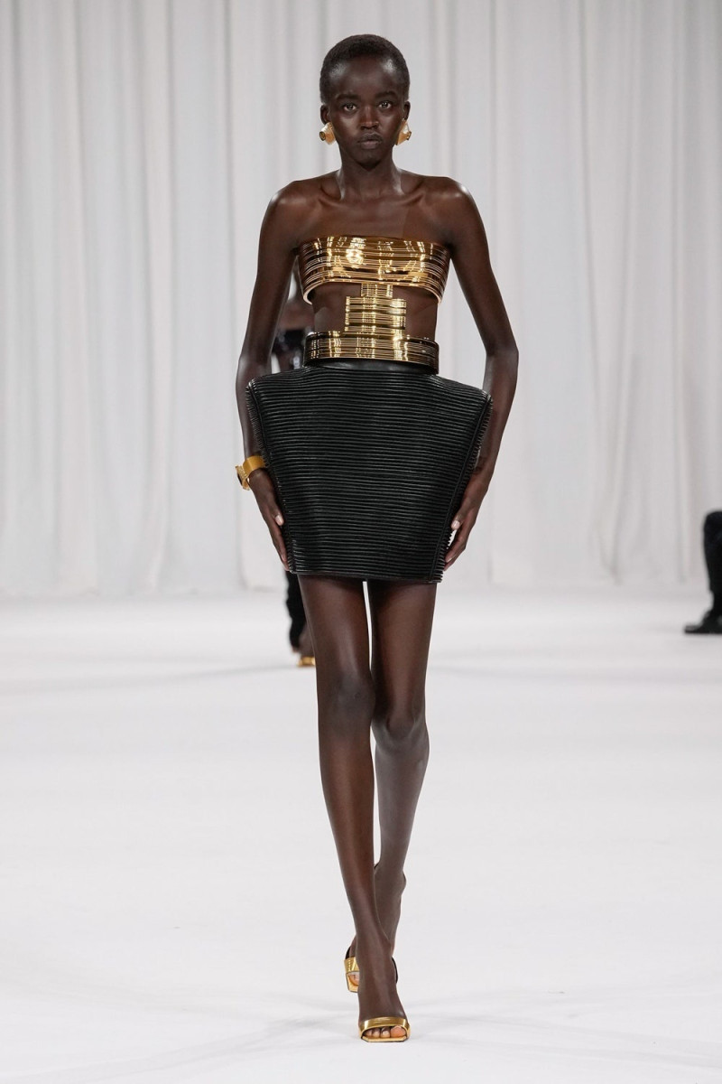 Balmain fashion show for Spring/Summer 2025