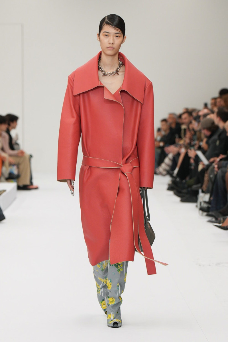 Acne Studios fashion show for Spring/Summer 2025