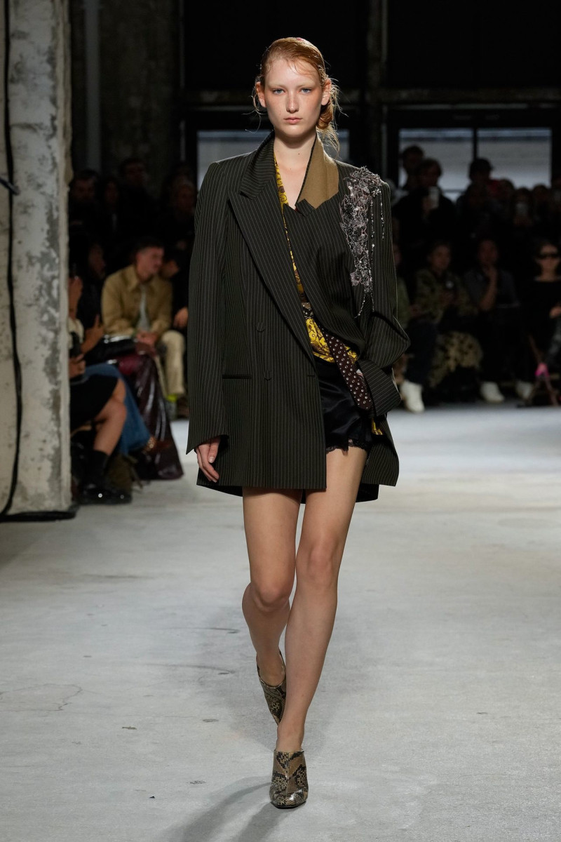 Dries van Noten fashion show for Spring/Summer 2025